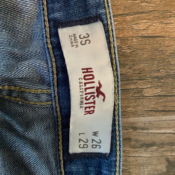 Hollister Jeans - Picture 2 of 3